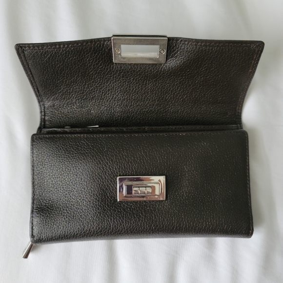 Danier Genuine Leather Wallet (Dark Brown) - Picture 2 of 12